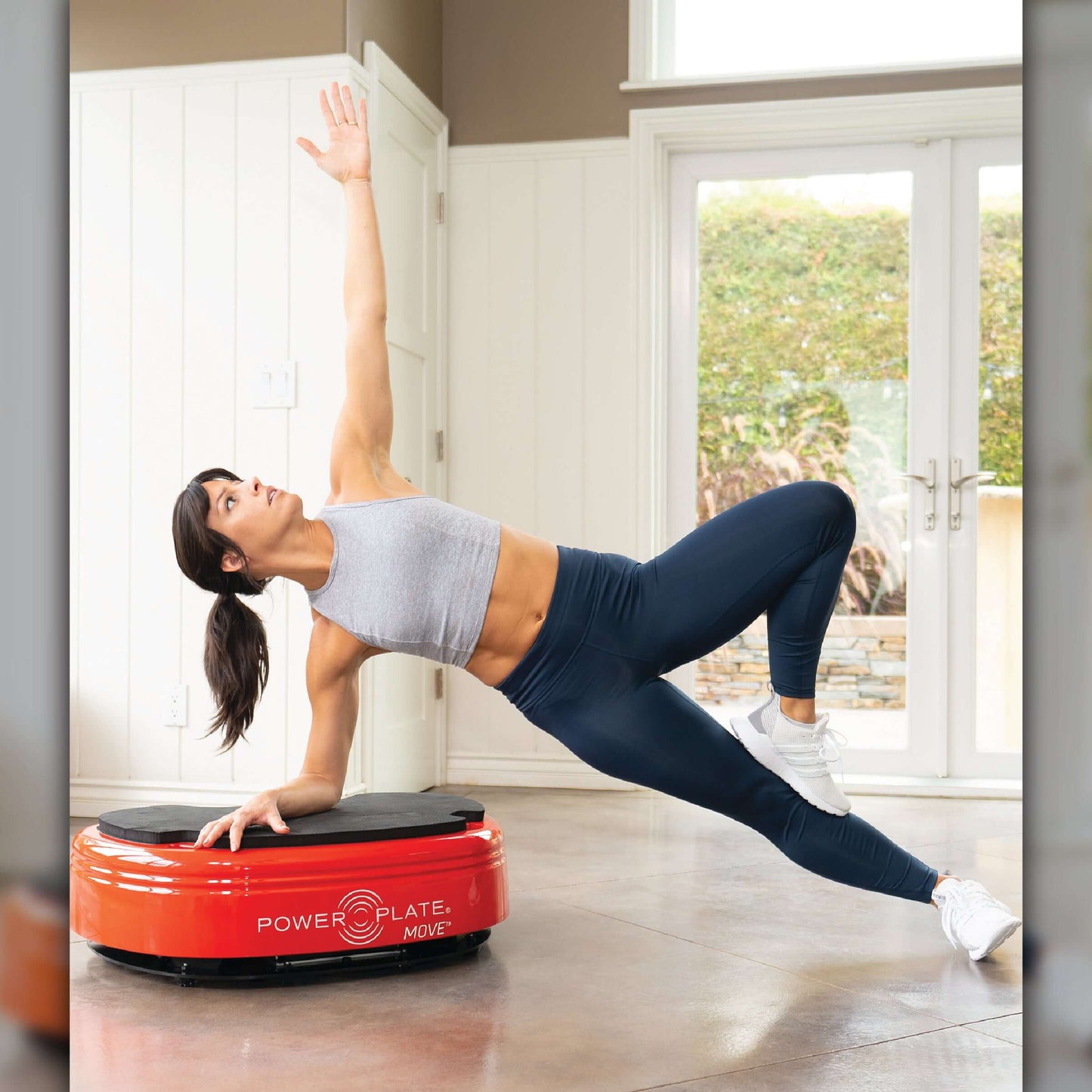 Power Plate MOVE Vibration Platform