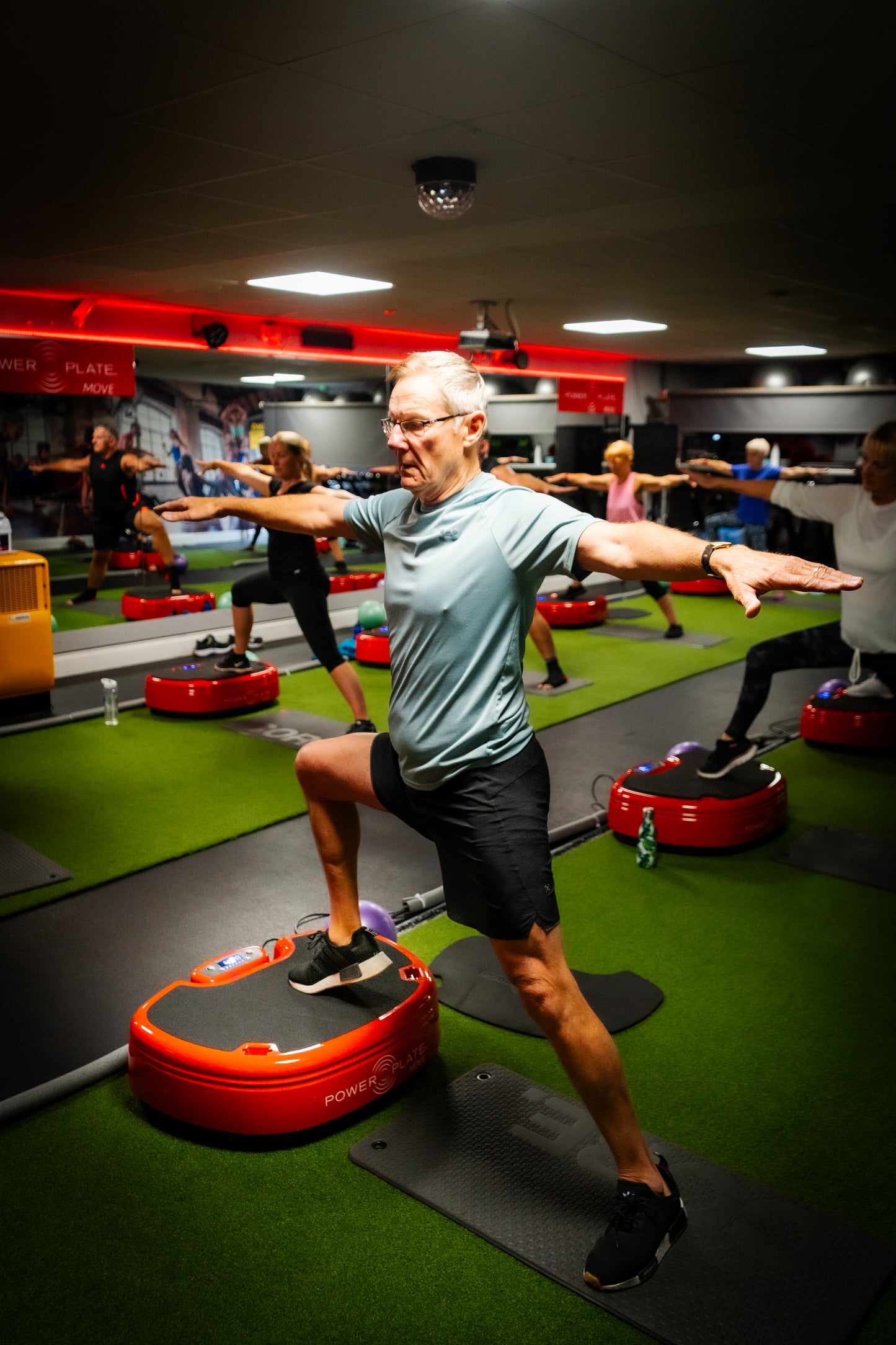 Power Plate MOVE Vibration Platform